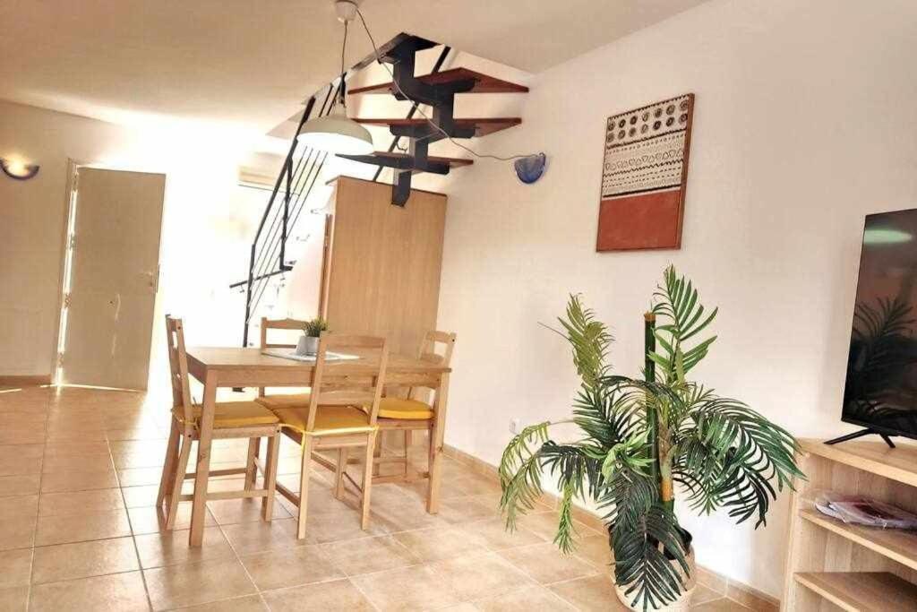 Вилла Casa Claudio Ocean View Коста-де-Антигуа Экстерьер фото